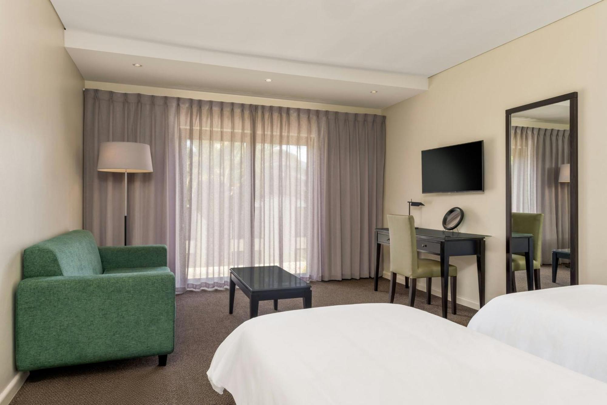 Lord Charles Hotel, Somerset West, A Tribute Portfolio Hotel Exteriör bild